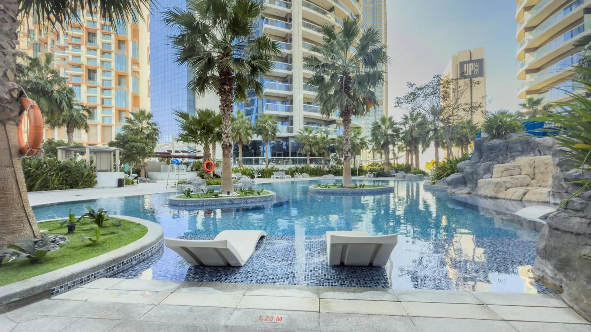 2Br In Luxurious Paramount Burj Khalifa View Pool & Gym Dubai Emirati Arabi Uniti