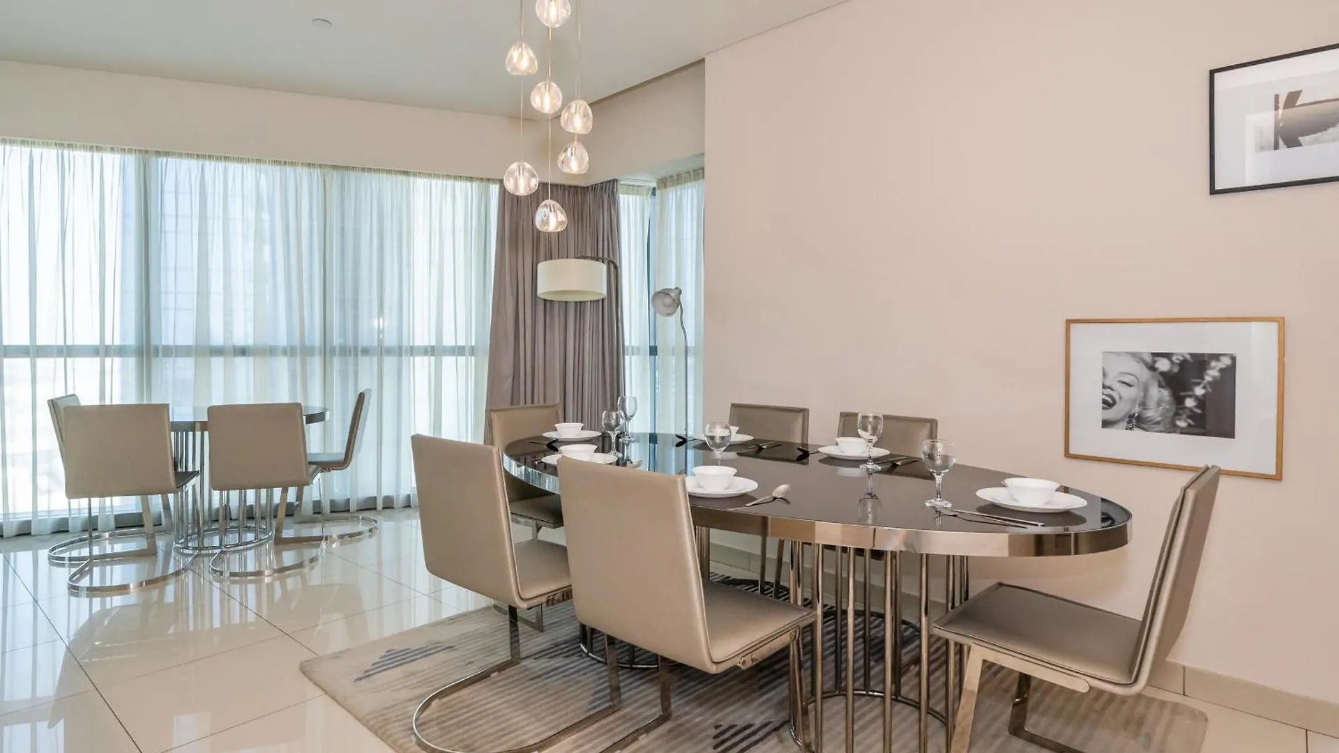 2Br In Luxurious Paramount Burj Khalifa View Pool & Gym Dubai