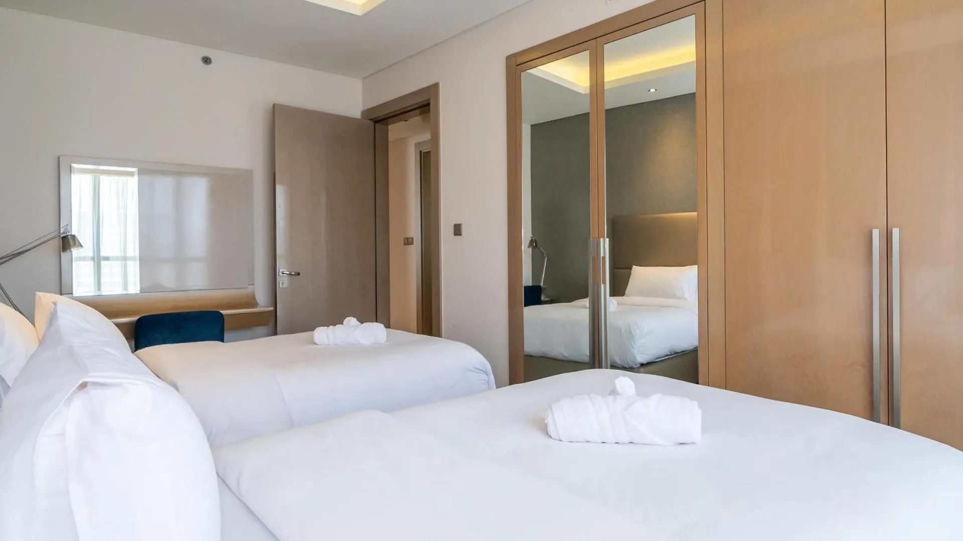 2Br In Luxurious Paramount Burj Khalifa View Pool & Gym Dubai Casa vacanze