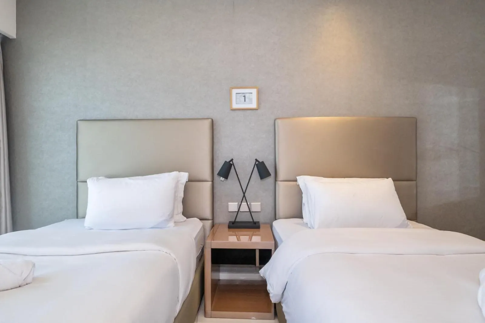 2Br In Luxurious Paramount Burj Khalifa View Pool & Gym Dubai 0*,